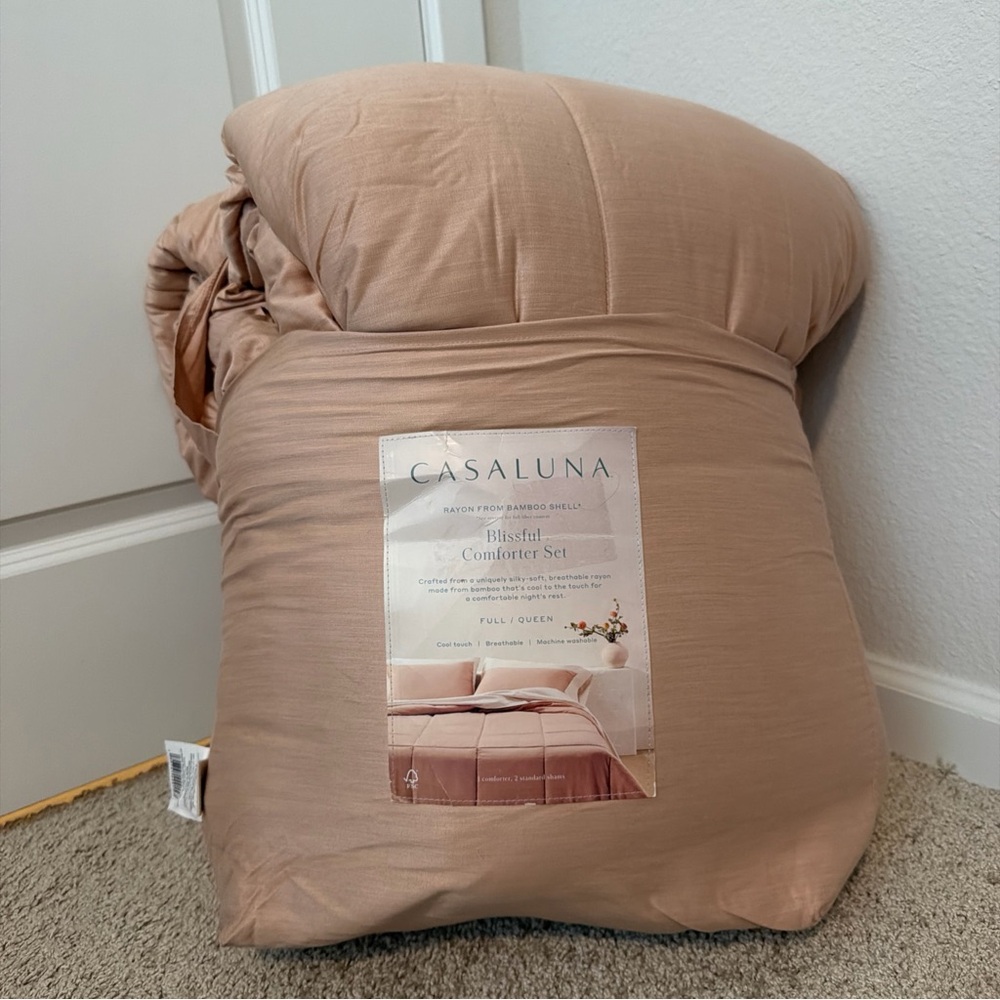 CASALUNA Full/Queen Rayon from Bamboo Comforter Set Light Adobe Clay NEW - Picture 3 of 6